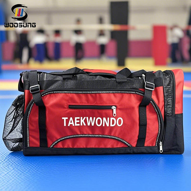 Tas Perlengkapan Taekwondo